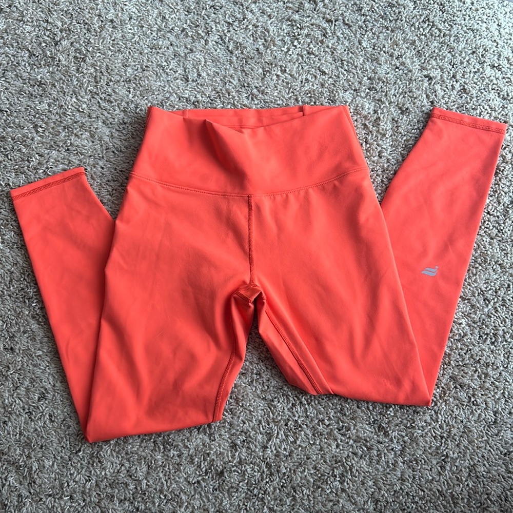 Fabletics cropped pants